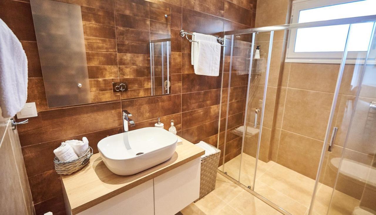 The El Greco Spirit Meets The Athenian Luxury Apt1 Zewnętrze zdjęcie