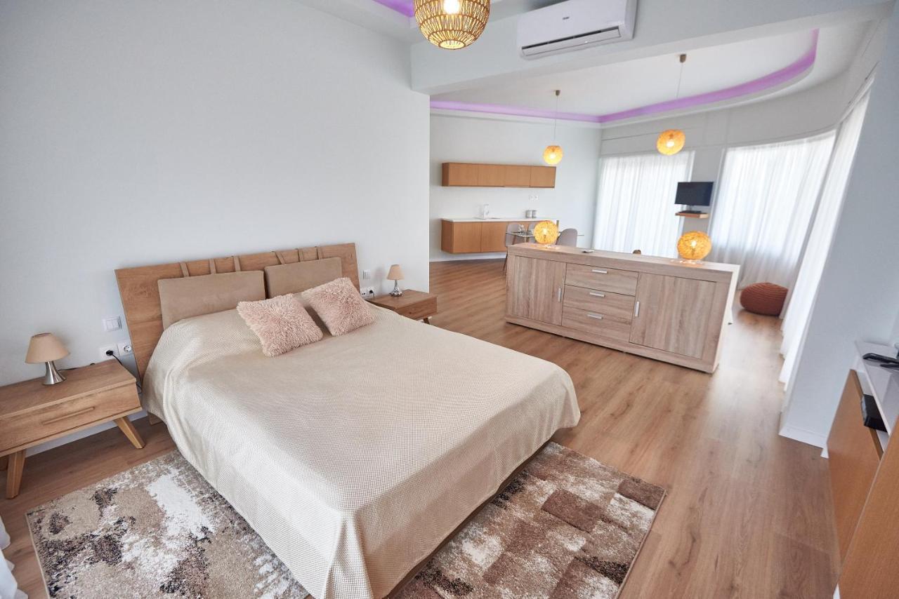 The El Greco Spirit Meets The Athenian Luxury Apt1 Zewnętrze zdjęcie